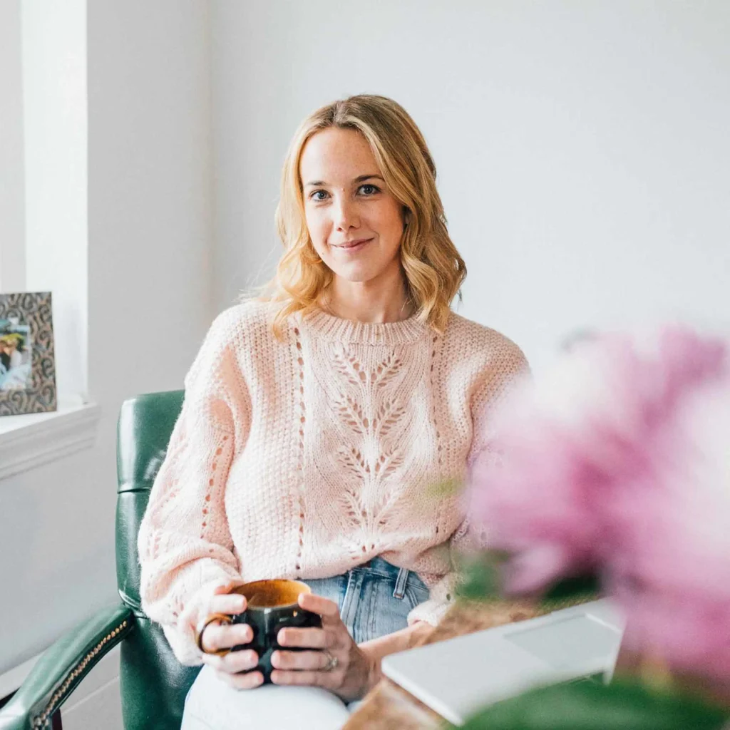 cassie shortsleeve square dfedfcddecd