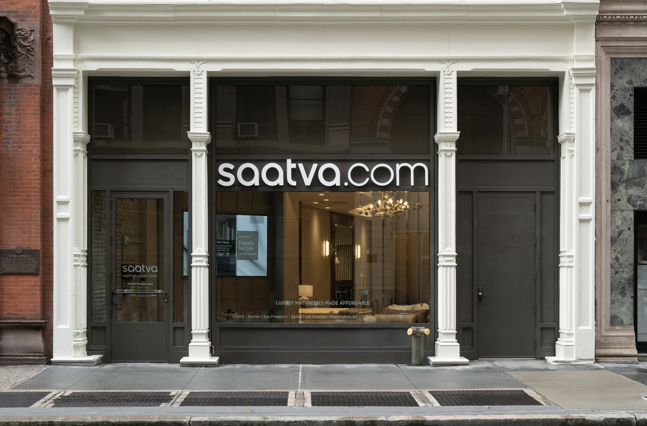 Saatva Flatiron Storefront
