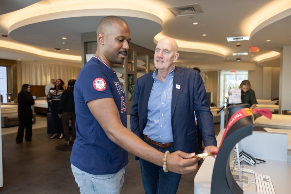 Saatva Oakbrook Store