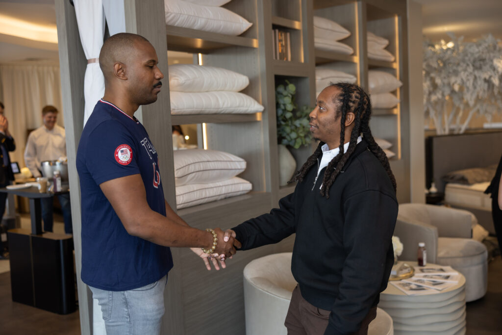 Saatva Oakbrook Store