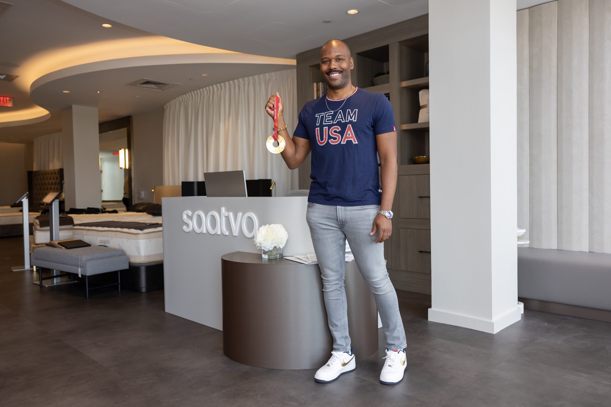 Saatva Oakbrook Store